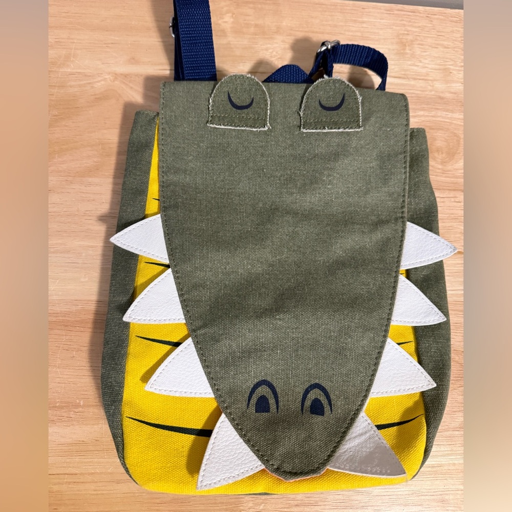 Kids Canvas Crocodile Alligator Dinosaur Mini Backpack in Green and Yellow